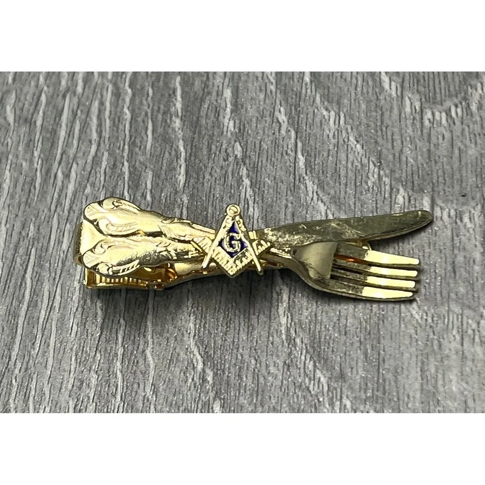 Masonic Square & Compass Tie Clasp Clip Gold Tone Fork Knife Dinner Theme‎ Men's